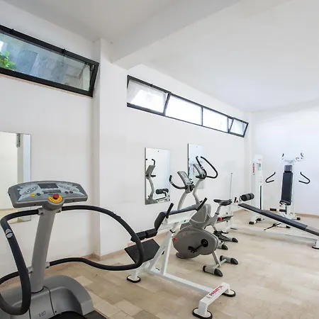 فندق Mediterraneo 4*