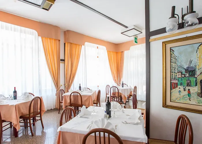 فندق Mediterraneo