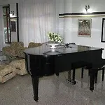 Mediterraneo Hotel