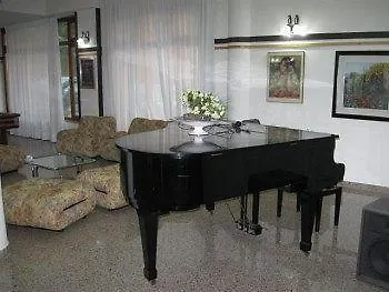 Mediterraneo Hotel